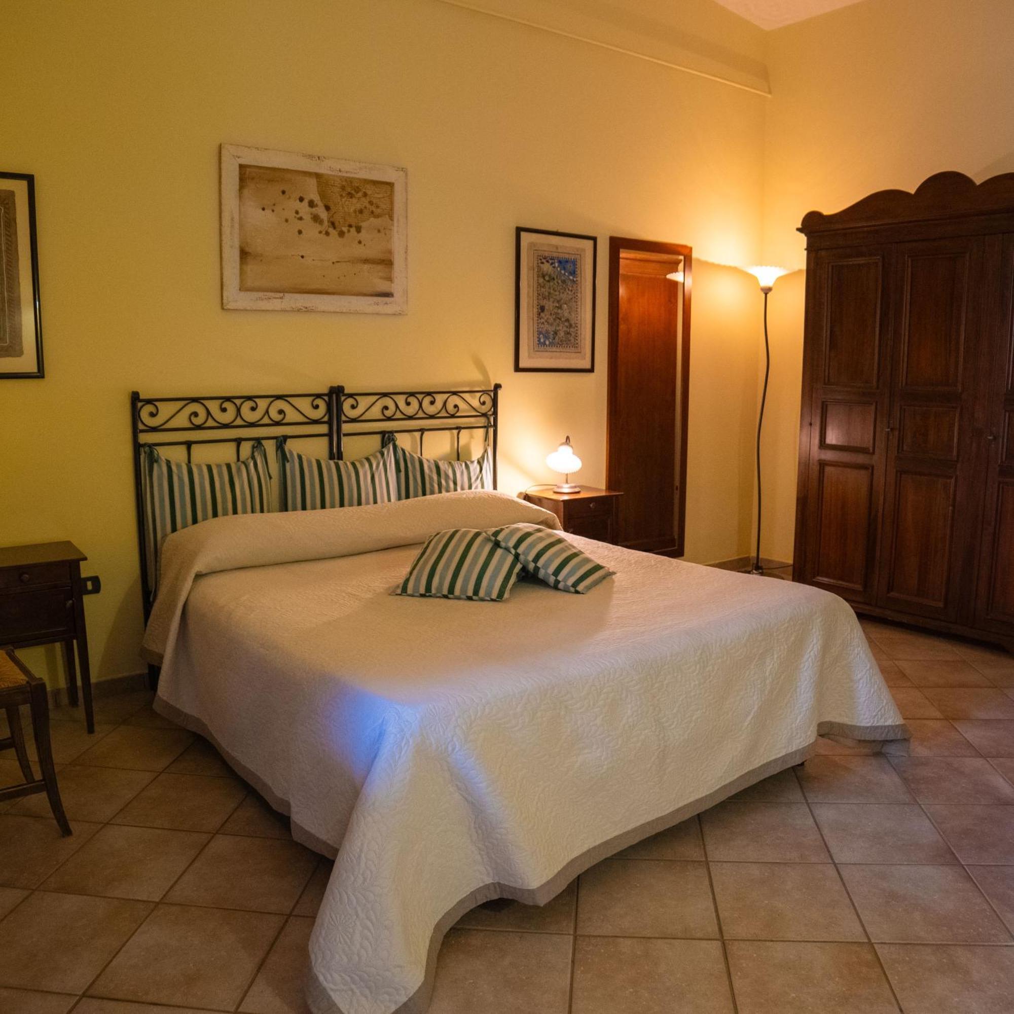 산 조반니 로톤도 Le Cese B&B 외부 사진